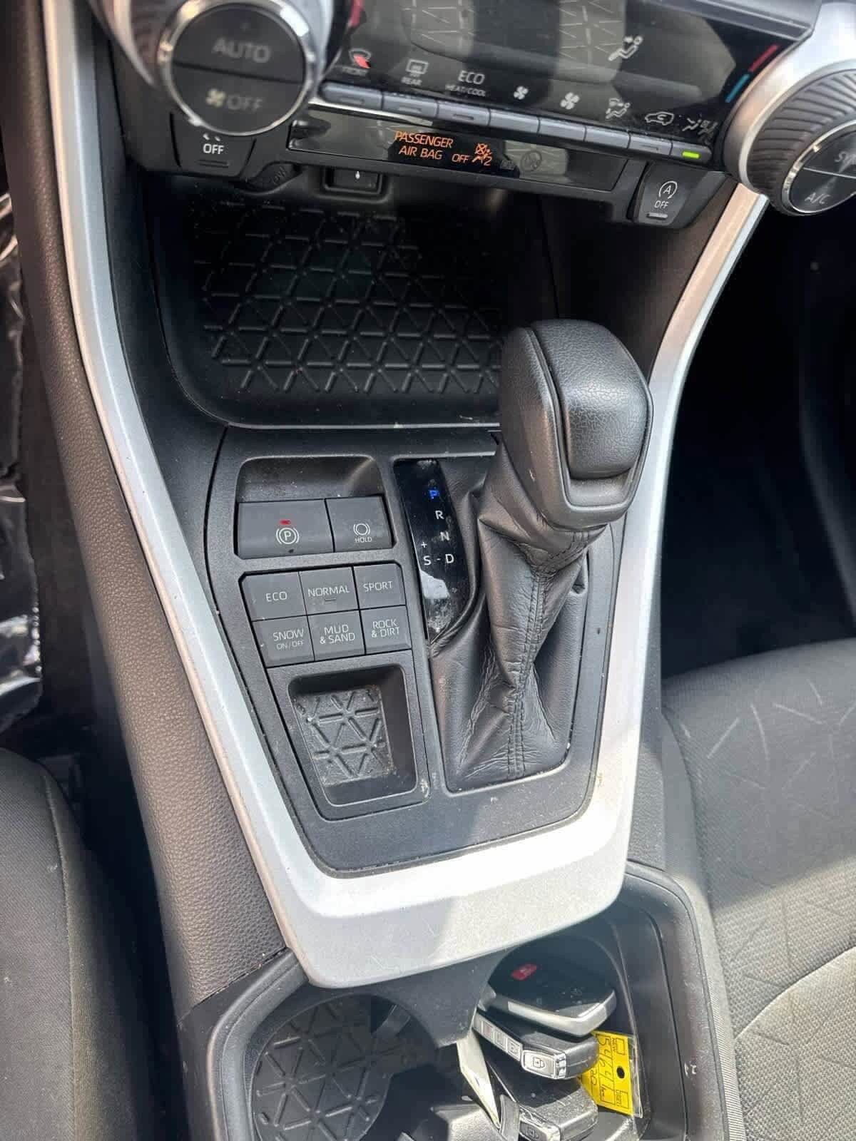Thumbnail: 2021 Toyota RAV4 - 47