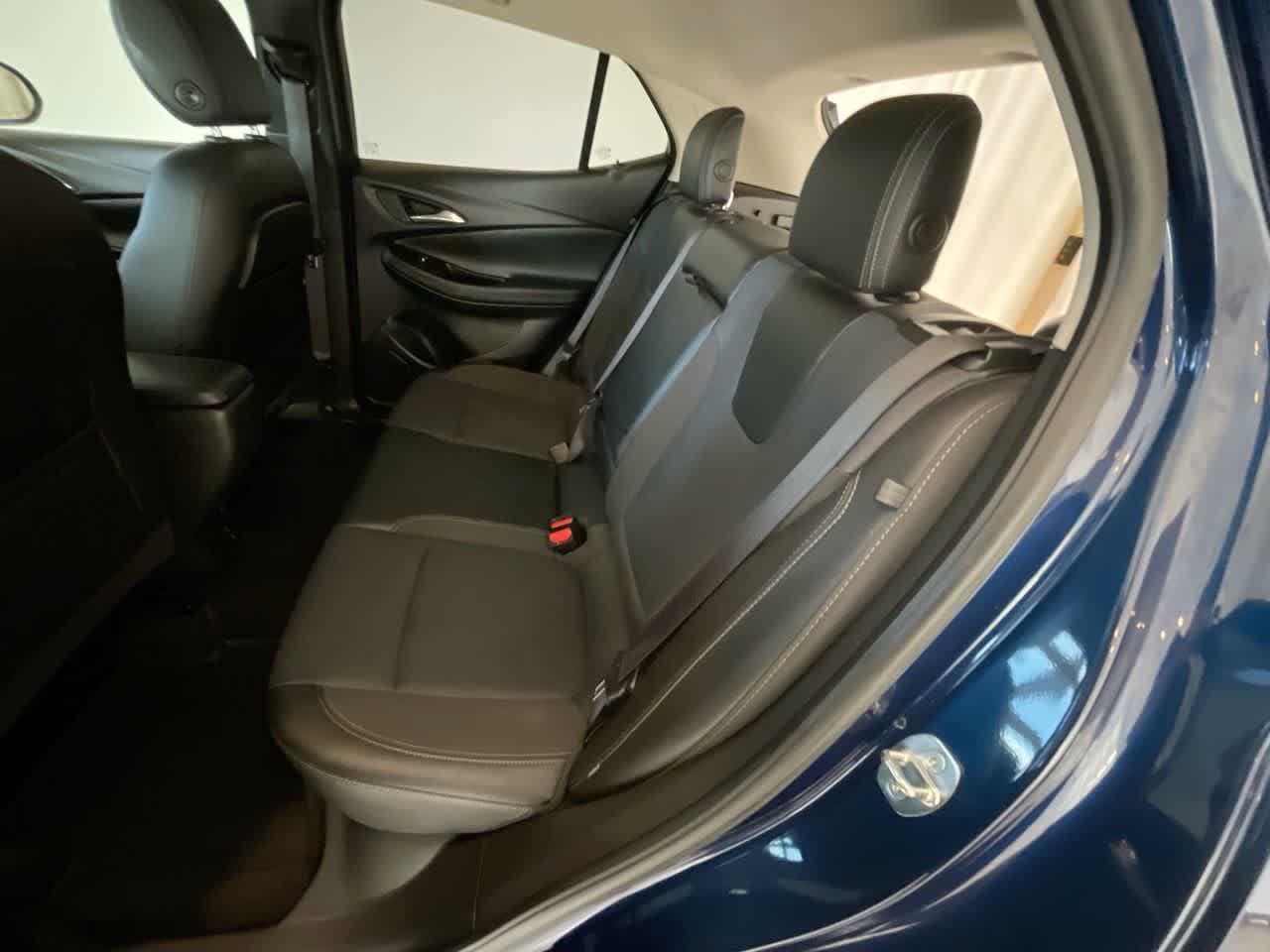 Thumbnail: 2022 Buick Encore GX - 21