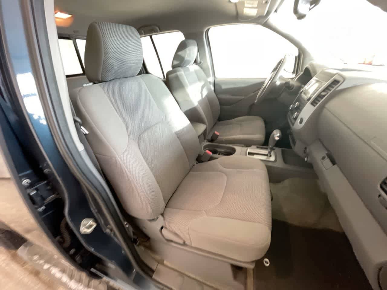 Thumbnail: 2017 Nissan Frontier - 23