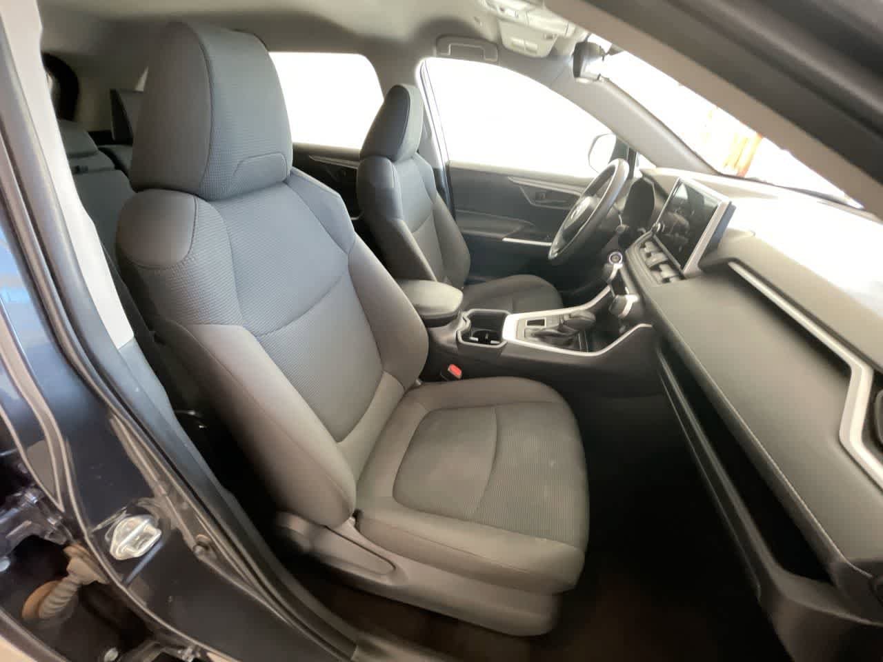 Thumbnail: 2024 Toyota RAV4 - 24