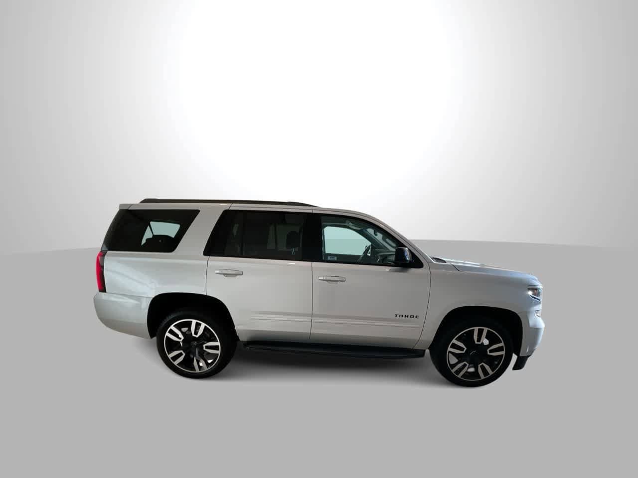 Thumbnail: 2018 Chevrolet Tahoe - 9