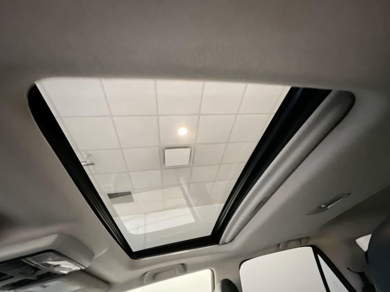 Thumbnail: 2013 Toyota 4Runner - 21