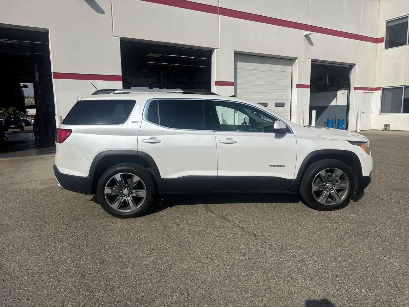 Thumbnail: 2017 GMC Acadia - 5
