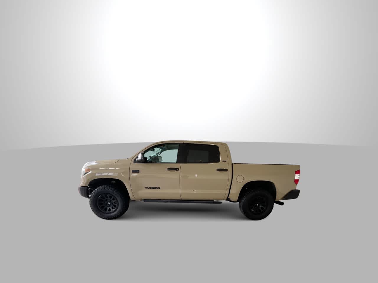 Thumbnail: 2019 Toyota Tundra - 4