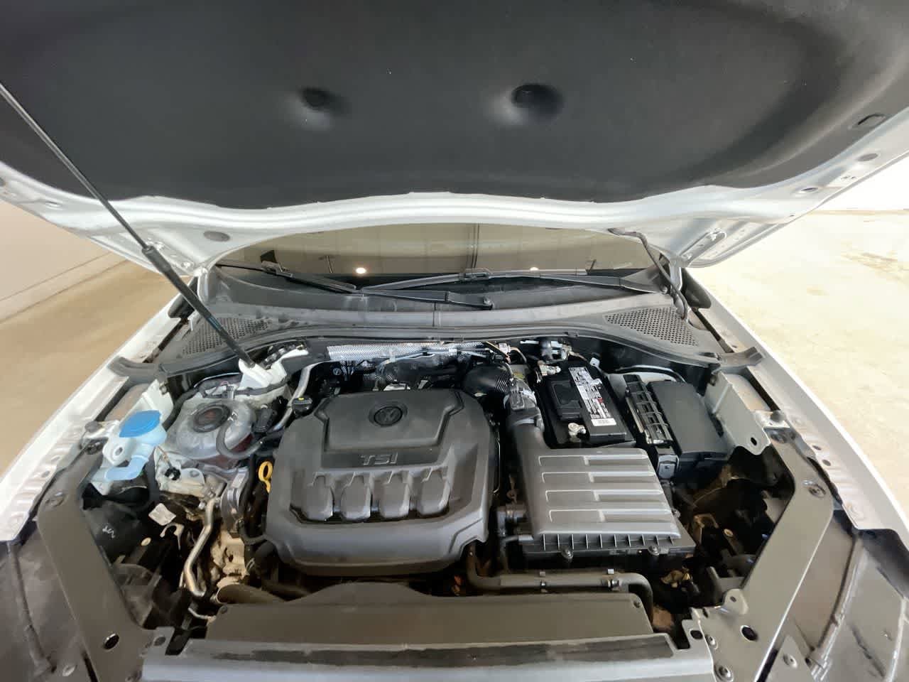 Thumbnail: 2021 Volkswagen Tiguan - 27