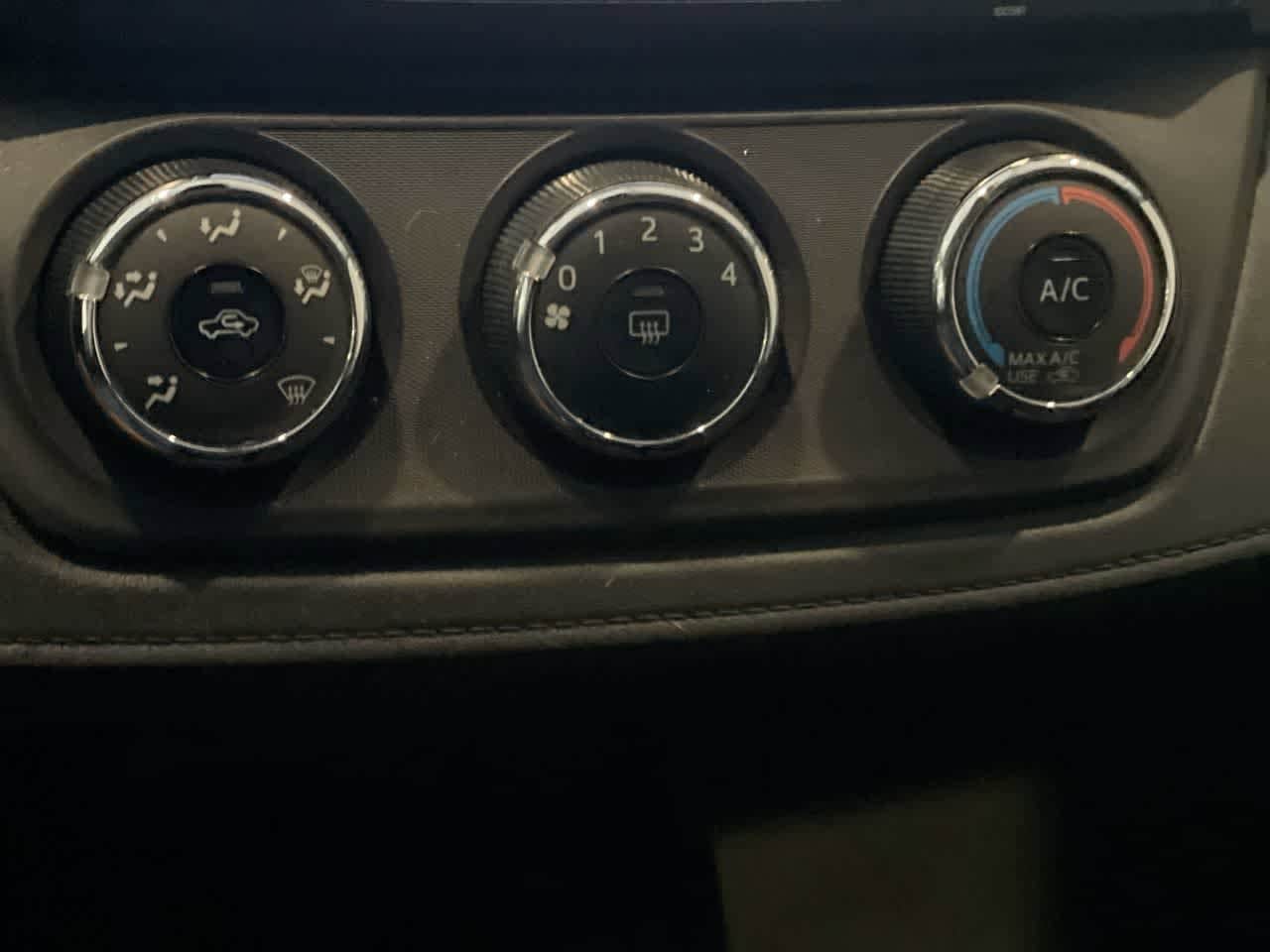2018 Toyota RAV4 LE 17