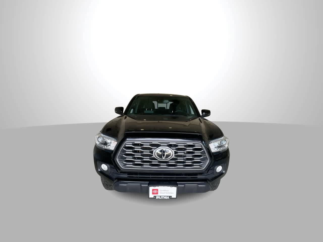Thumbnail: 2023 Toyota Tacoma - 3