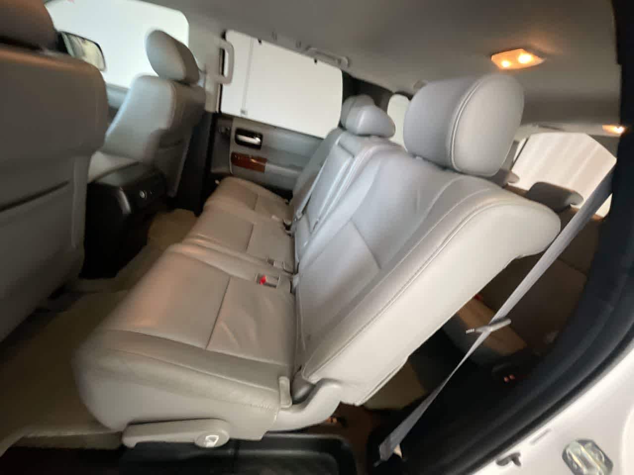 Thumbnail: 2008 Toyota Sequoia - 21