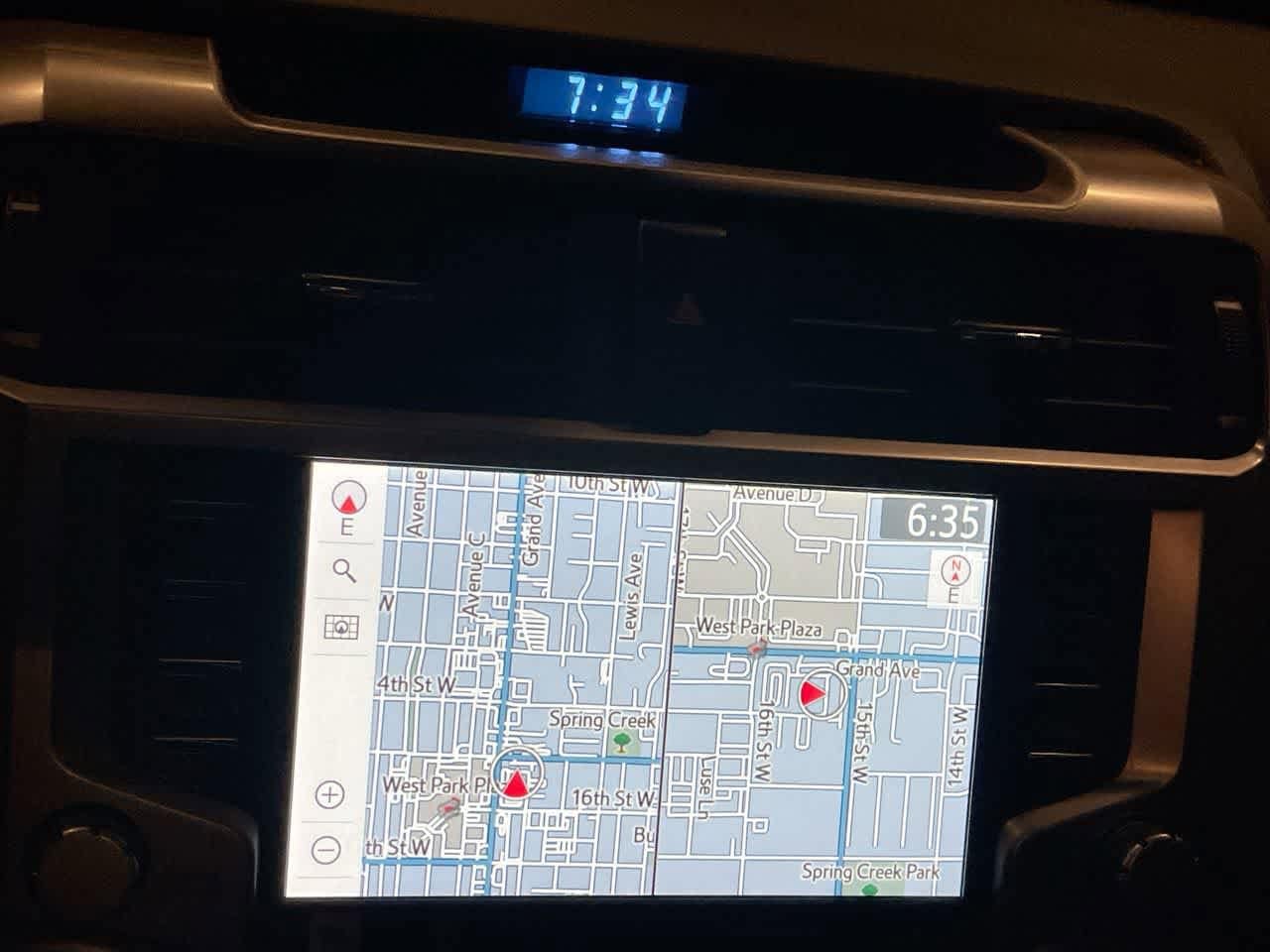 Thumbnail: 2021 Toyota 4Runner - 18