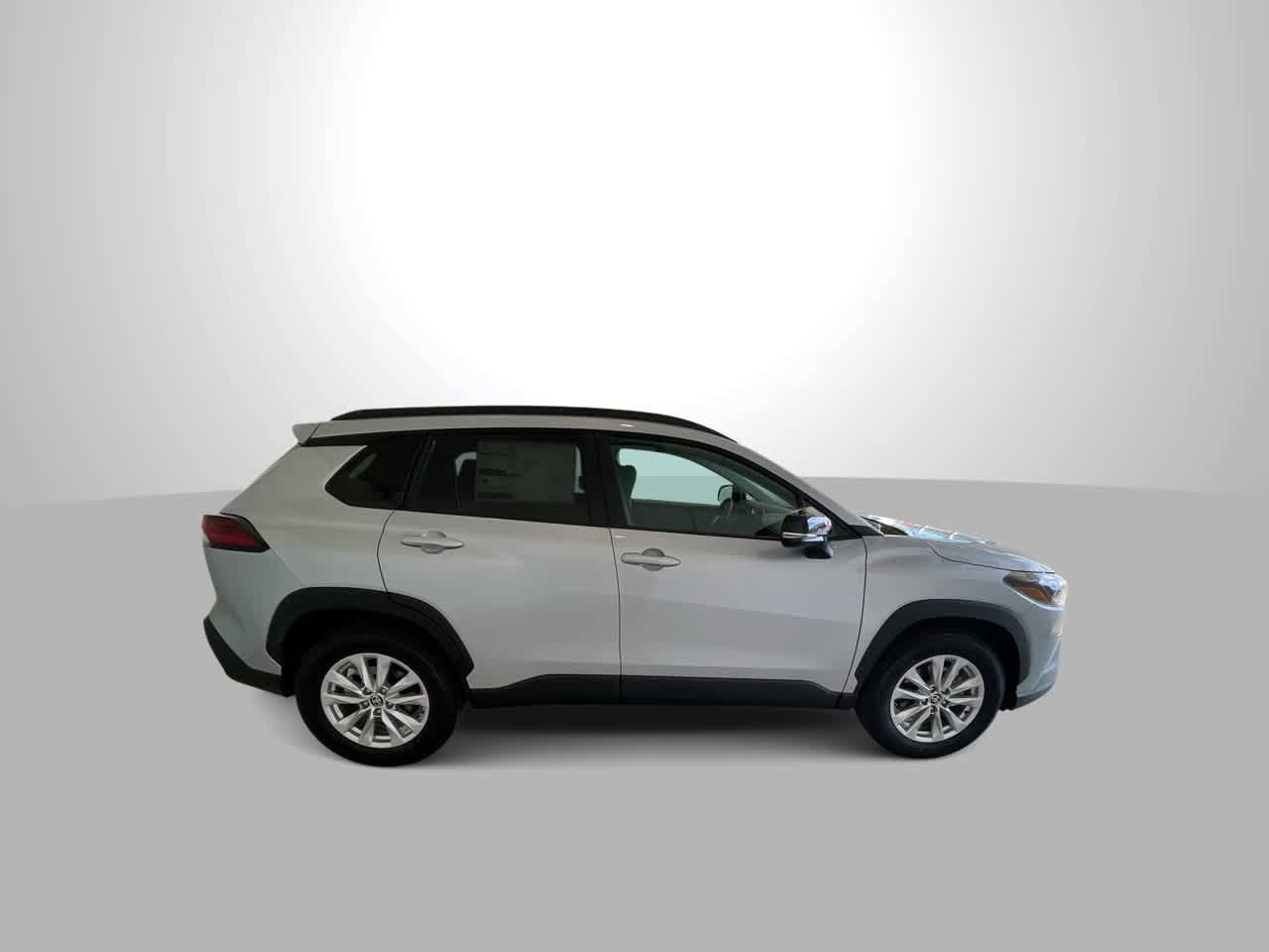 Thumbnail: 2026 Toyota Corolla Cross - 9