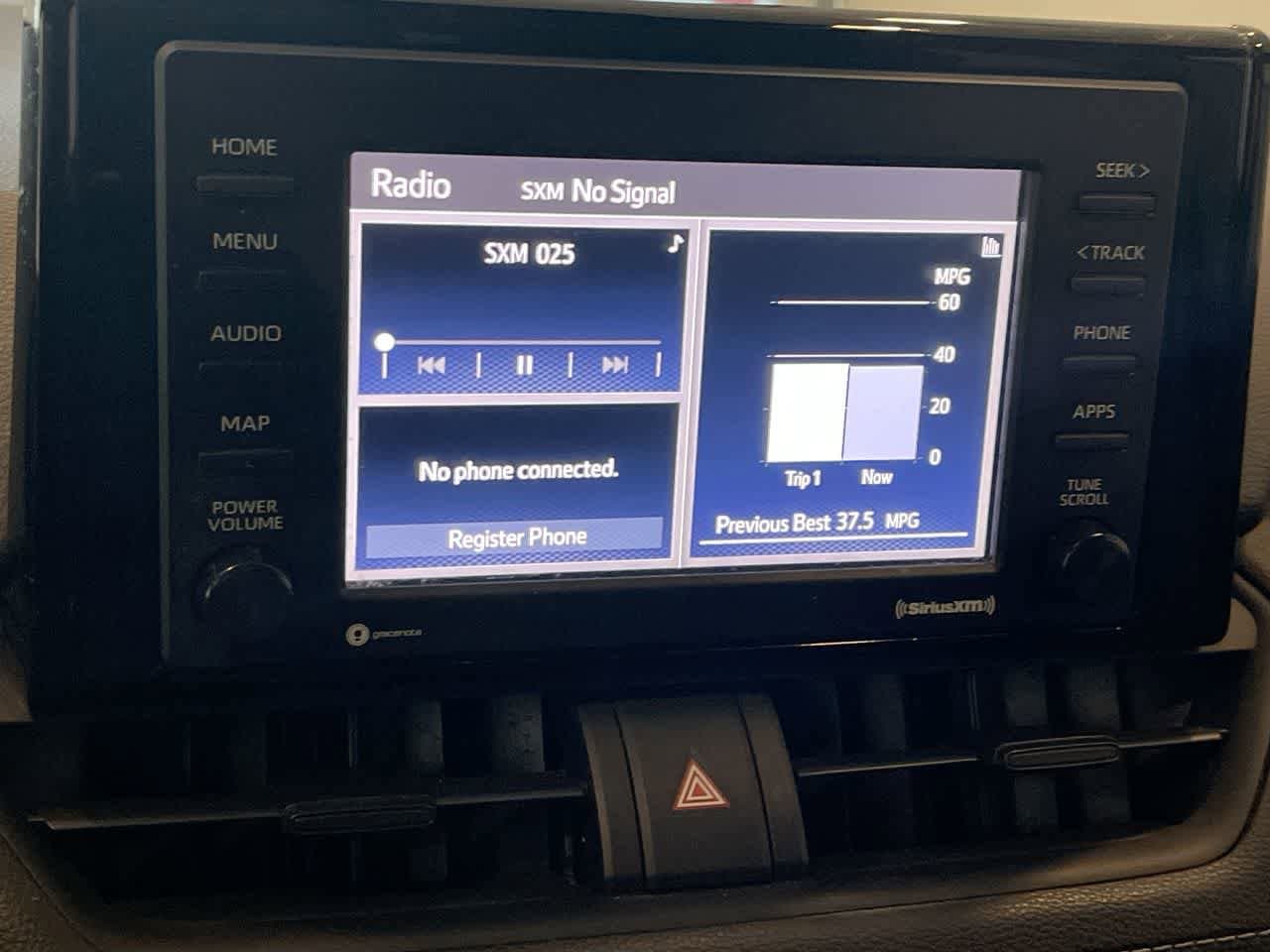 Thumbnail: 2020 Toyota RAV4 - 16