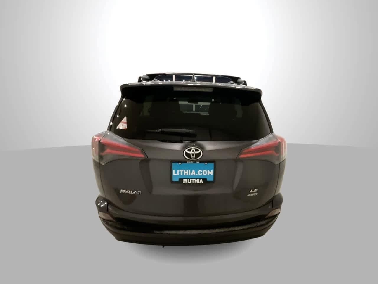 Thumbnail: 2017 Toyota RAV4 - 7