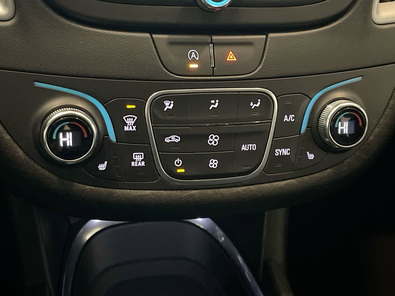 Thumbnail: 2023 Chevrolet Malibu - 19