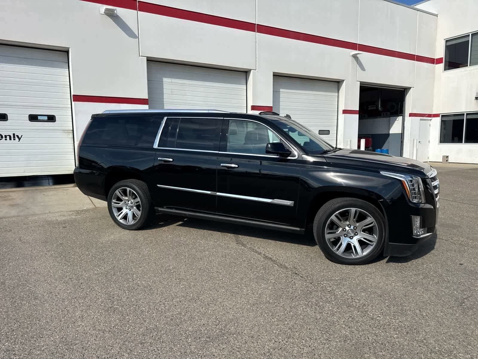 2015 Cadillac Escalade ESV Premium photo 2