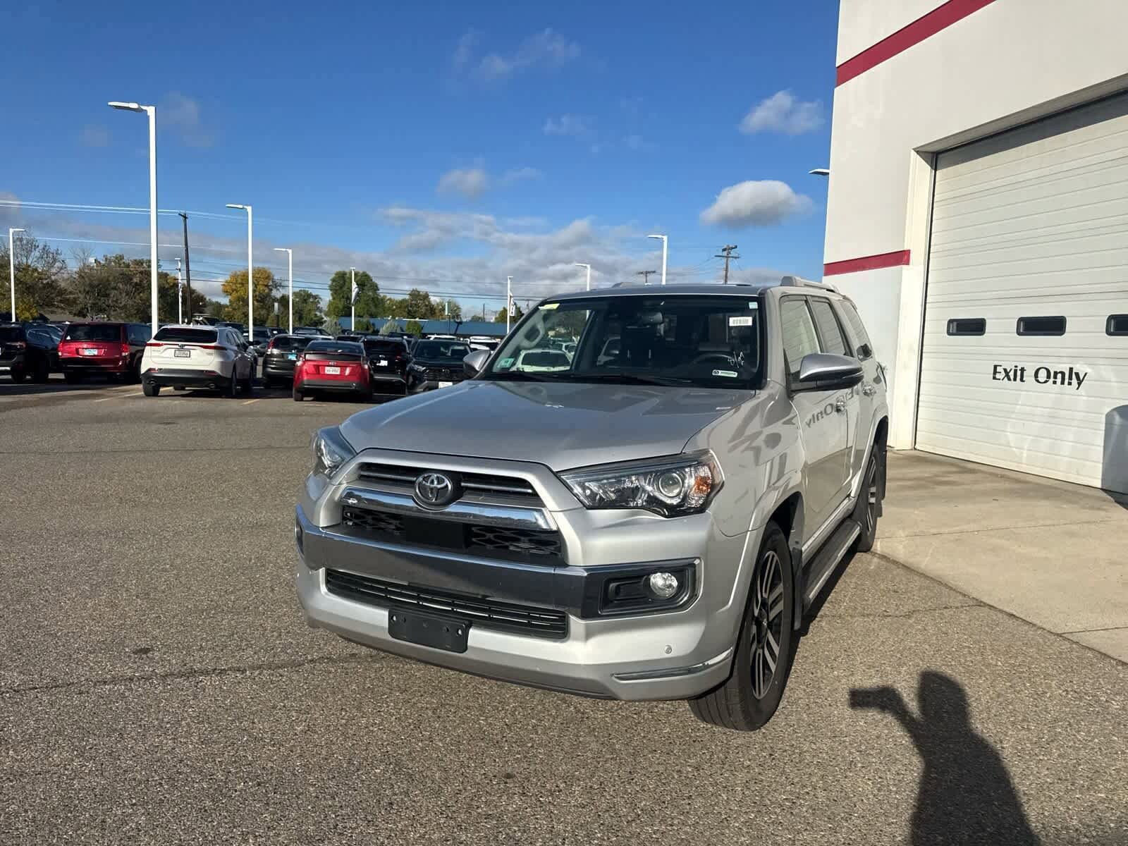 Thumbnail: 2020 Toyota 4Runner - 27