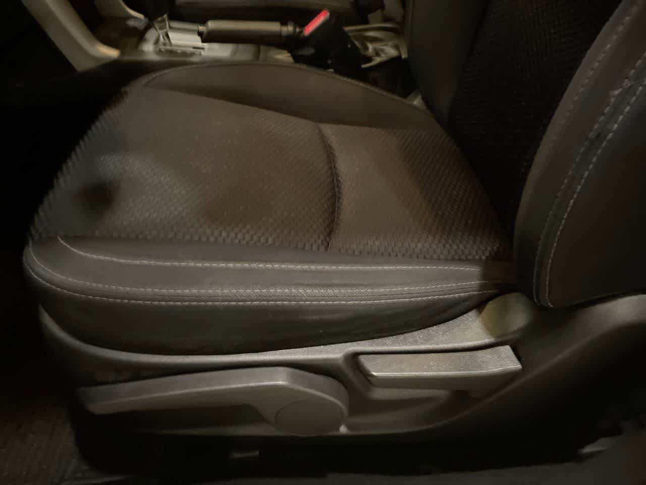 Thumbnail: 2015 Subaru Forester - 12