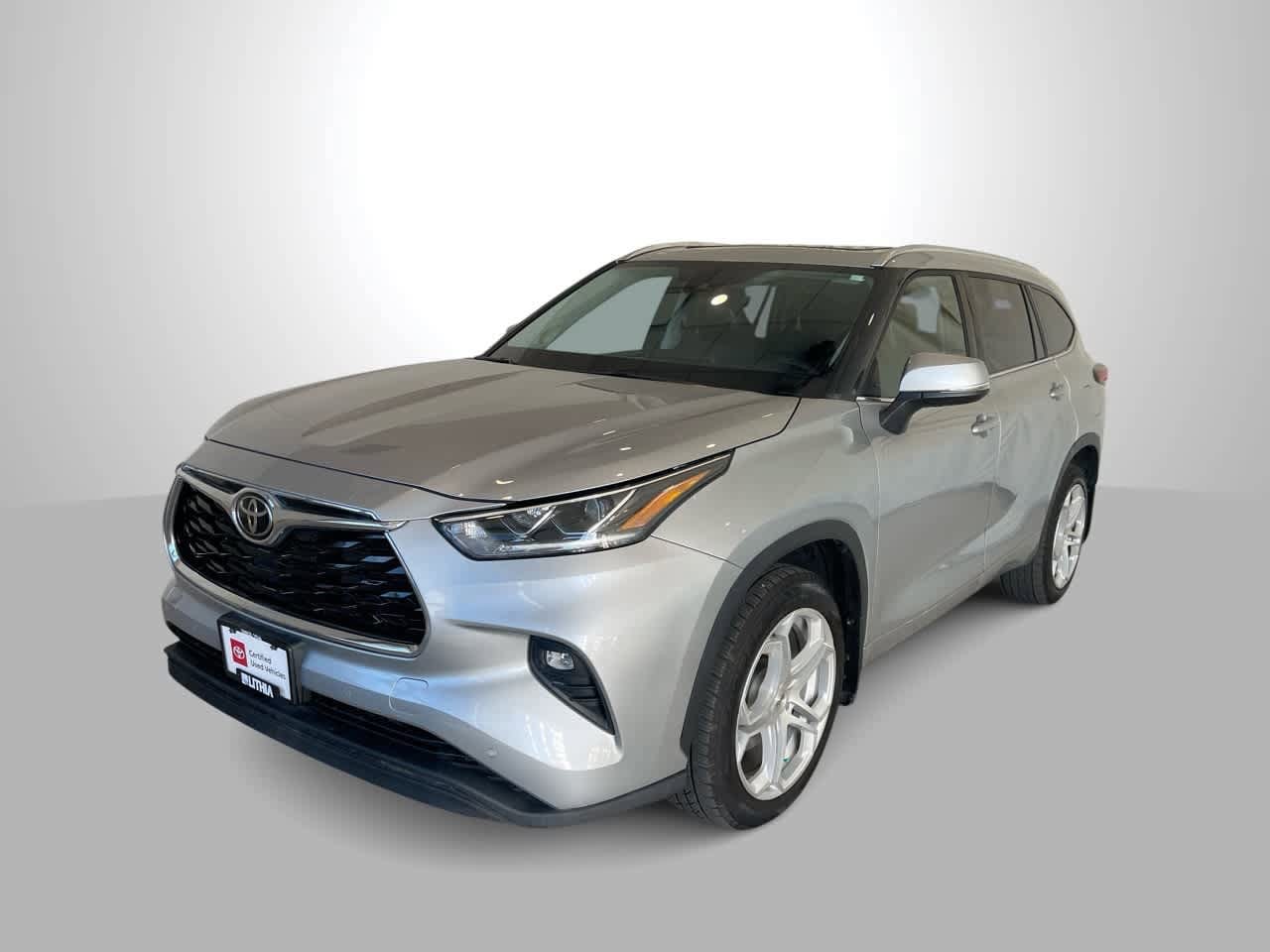Thumbnail: 2021 Toyota Highlander - 1