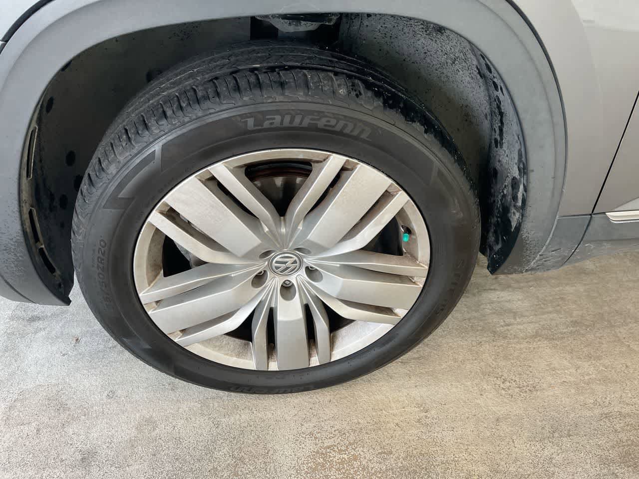 Thumbnail: 2018 Volkswagen Atlas - 10