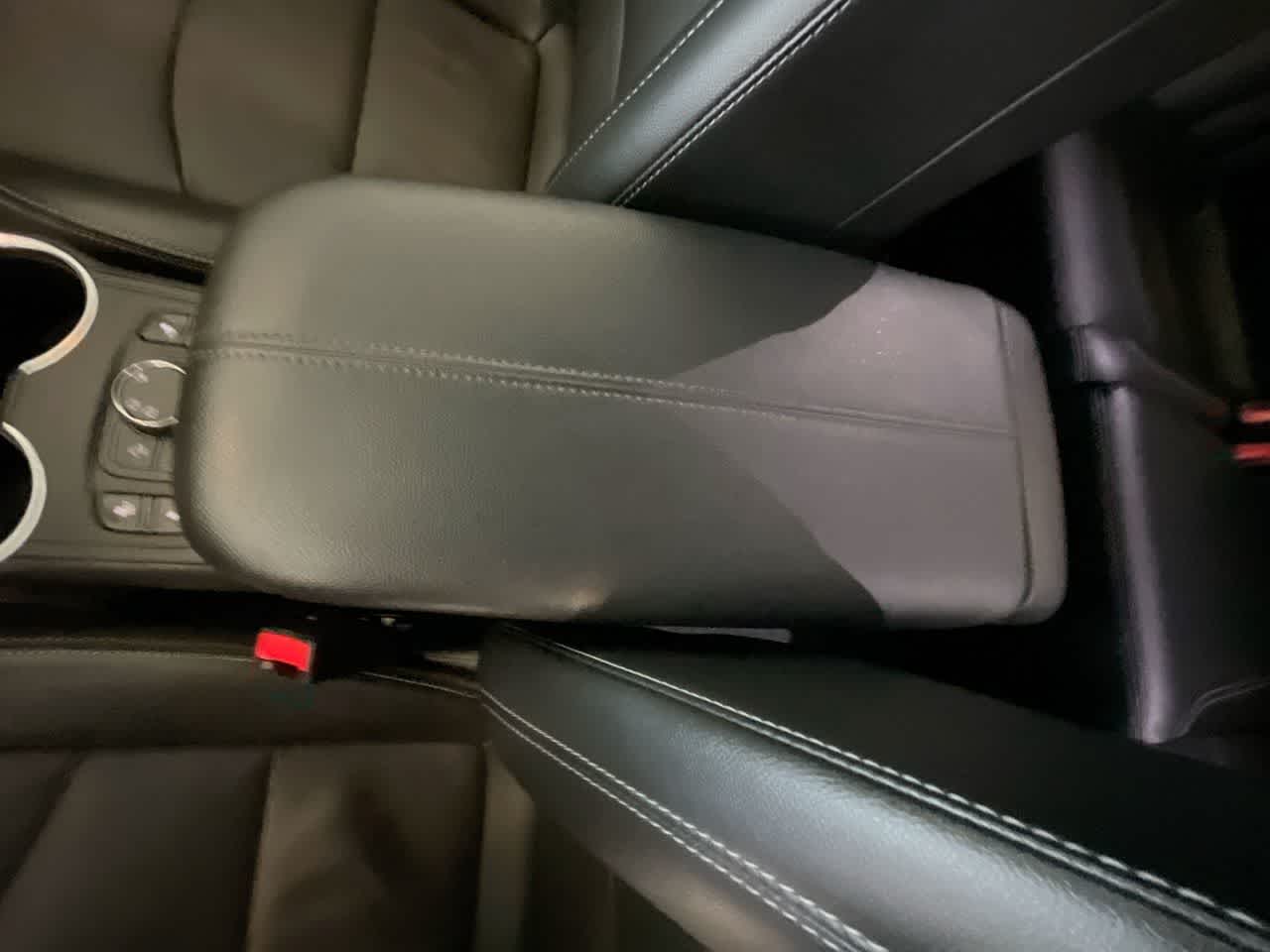 Thumbnail: 2024 GMC Terrain - 21