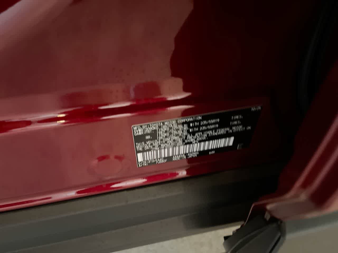 Thumbnail: 2025 Toyota RAV4 - 28