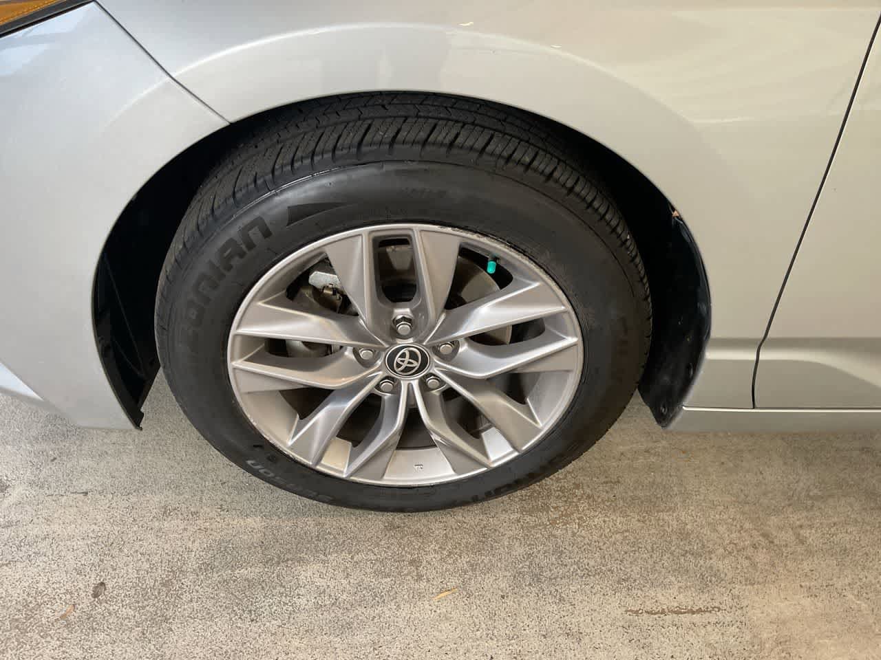 Thumbnail: 2021 Toyota Avalon - 10