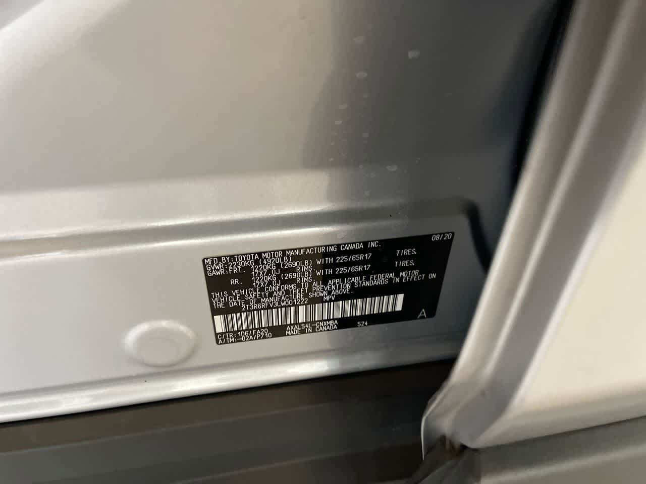 Thumbnail: 2020 Toyota RAV4 - 28