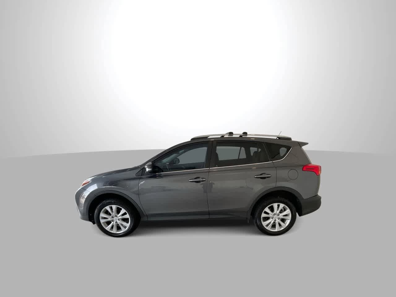 Thumbnail: 2013 Toyota RAV4 - 5