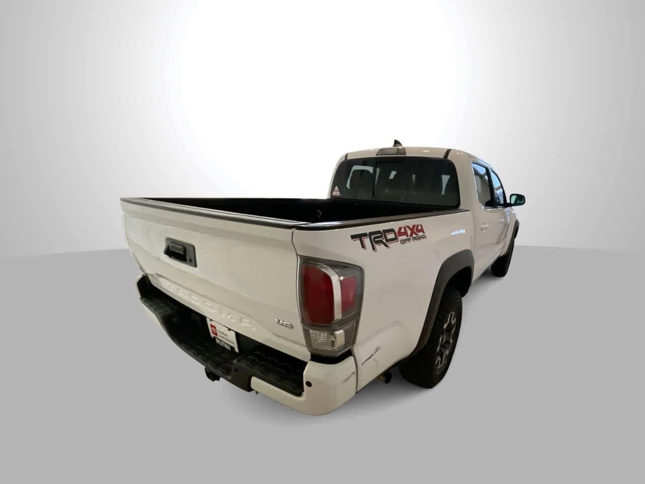 Thumbnail: 2021 Toyota Tacoma - 8