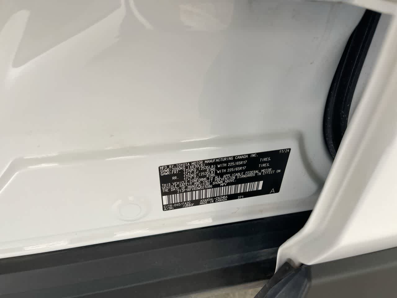 Thumbnail: 2025 Toyota RAV4 - 27