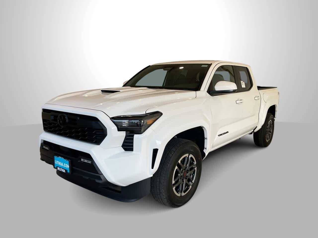 2026 Toyota Tacoma TRD Sport's photo