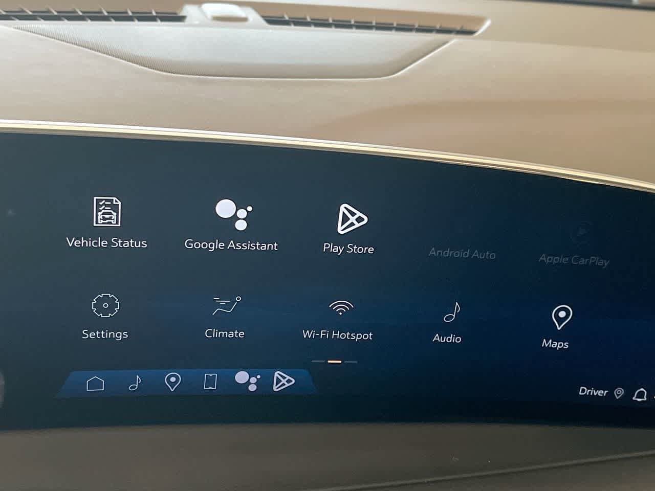 Thumbnail: 2024 Cadillac XT4 - 16