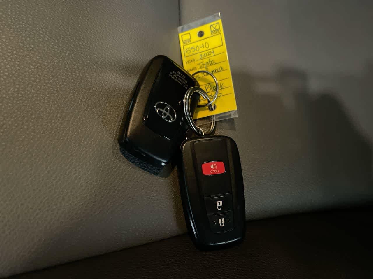 Thumbnail: 2024 Toyota 4Runner - 26