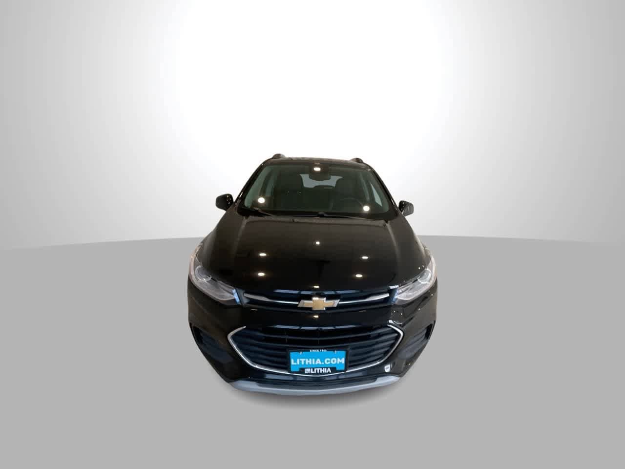 Thumbnail: 2019 Chevrolet Trax - 3