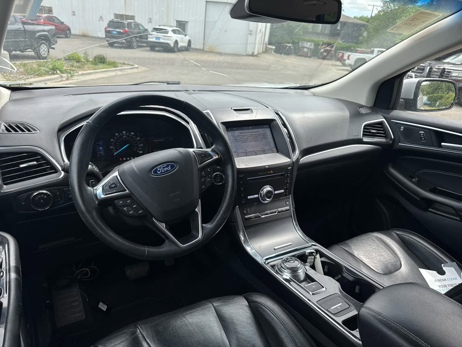 2019 Ford Edge Titanium 29