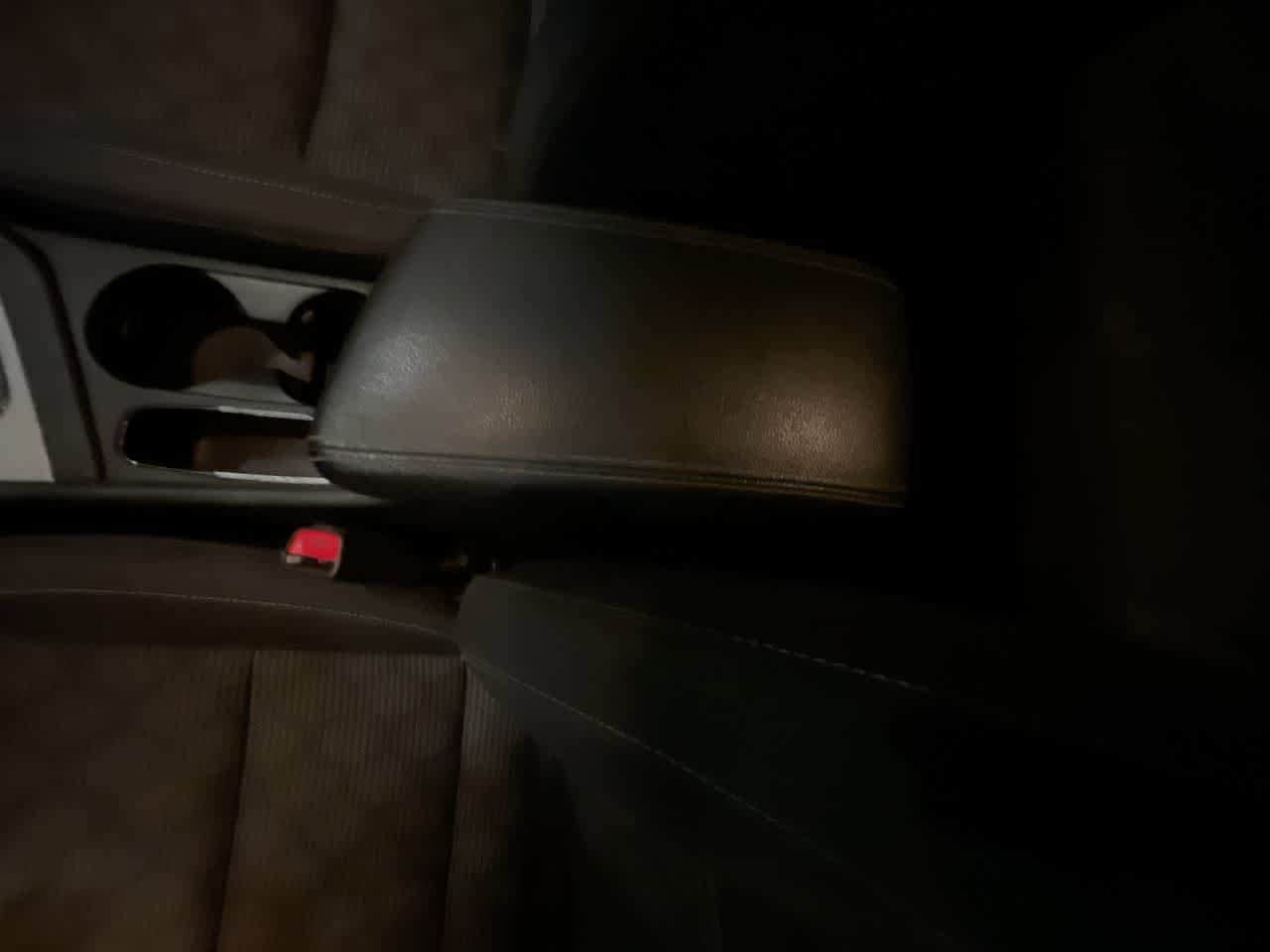 Thumbnail: 2017 Kia Niro - 20