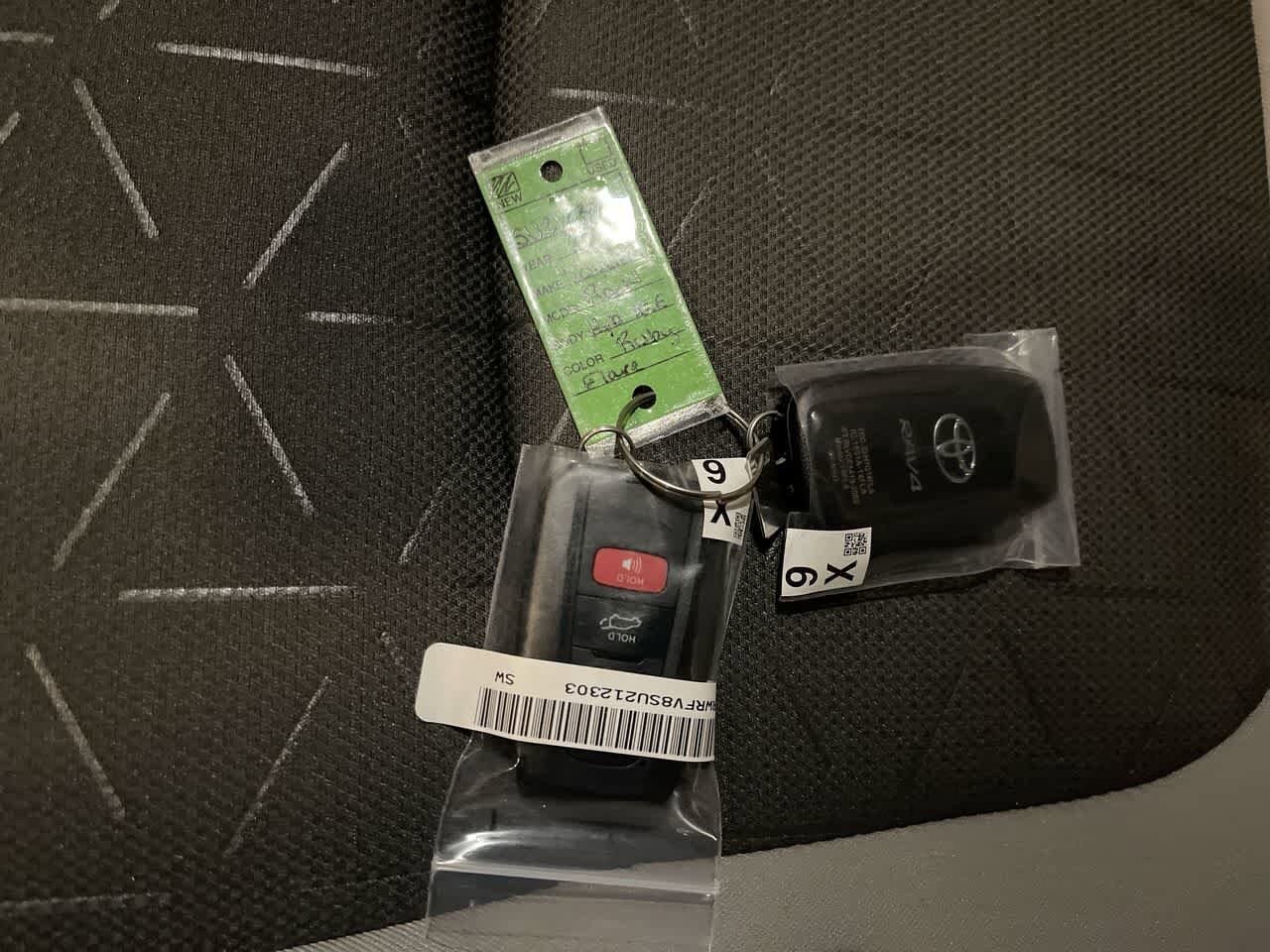 Thumbnail: 2025 Toyota RAV4 - 27