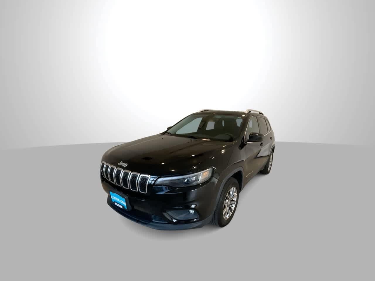 Thumbnail: 2019 Jeep Cherokee - 4