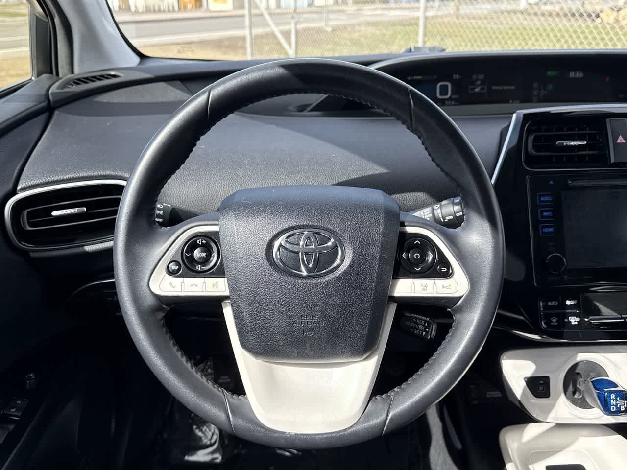 Thumbnail: 2017 Toyota Prius - 16