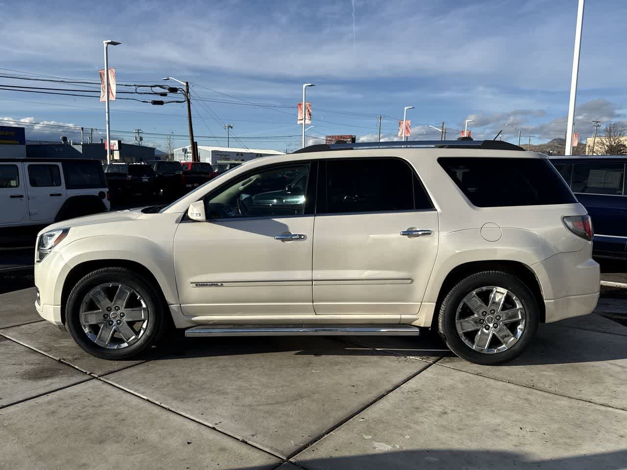 Thumbnail: 2014 GMC Acadia - 2