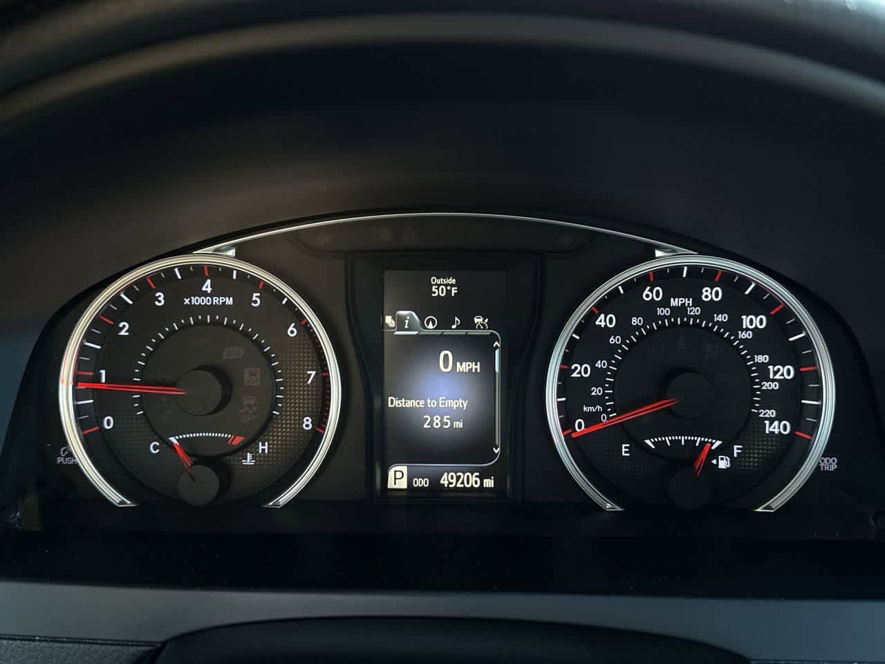 Thumbnail: 2015 Toyota Camry - 17