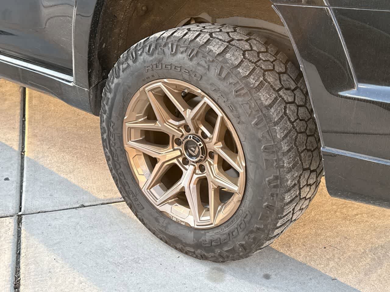 Thumbnail: 2021 Toyota 4Runner - 8