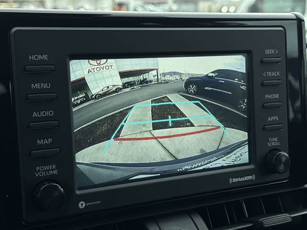 Thumbnail: 2022 Toyota RAV4 - 19