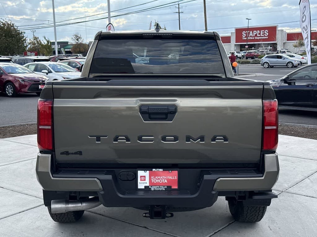 New 2025 Toyota Tacoma TRD Off-Road Truck Double Cab