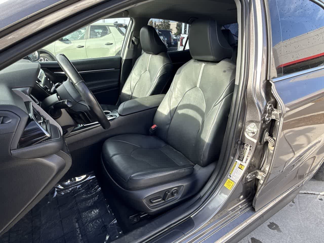 Thumbnail: 2020 Toyota Camry - 11