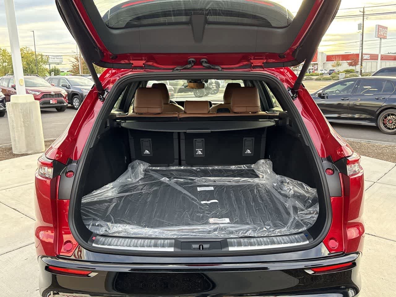 Thumbnail: 2025 Toyota Crown Signia - 6