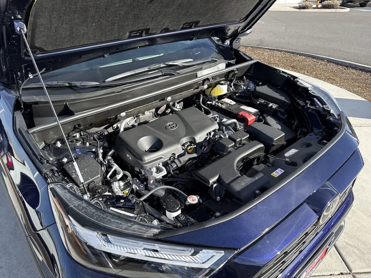 Thumbnail: 2025 Toyota RAV4 - 7