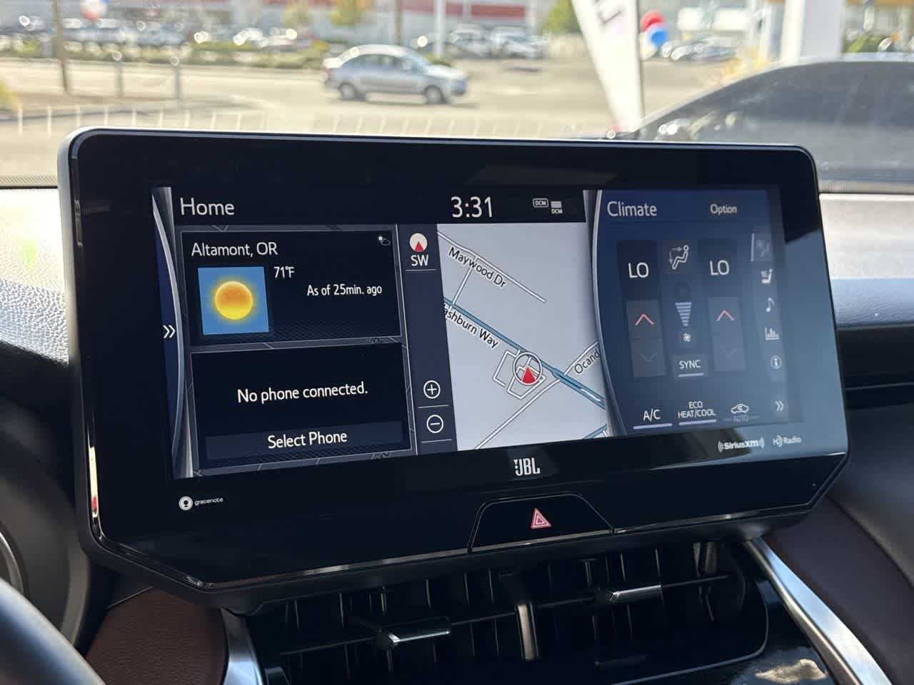 Thumbnail: 2022 Toyota Venza - 18