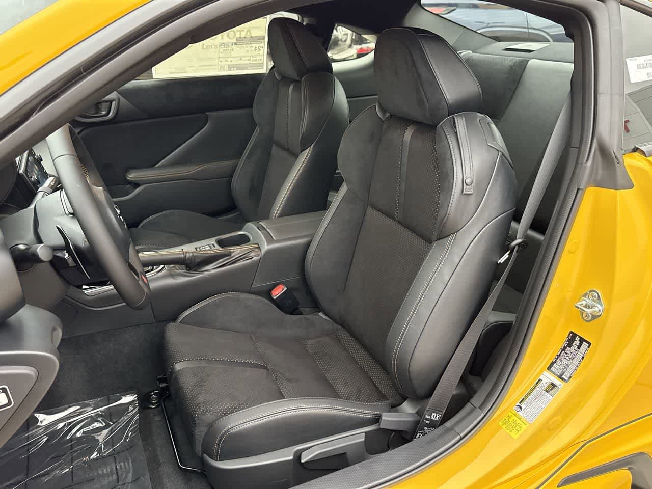 Thumbnail: 2026 Toyota GR86 - 11