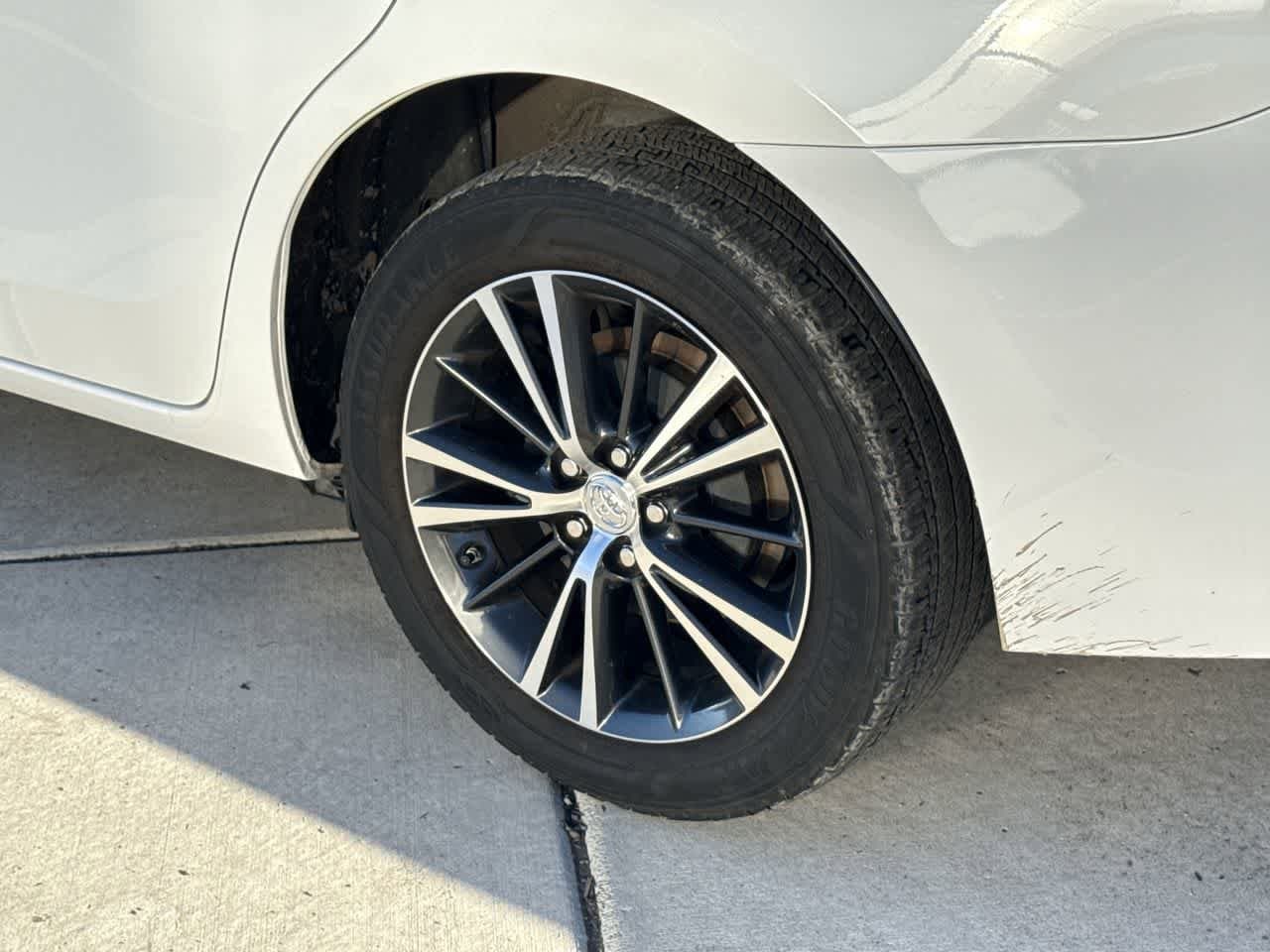 Thumbnail: 2016 Toyota Corolla - 8