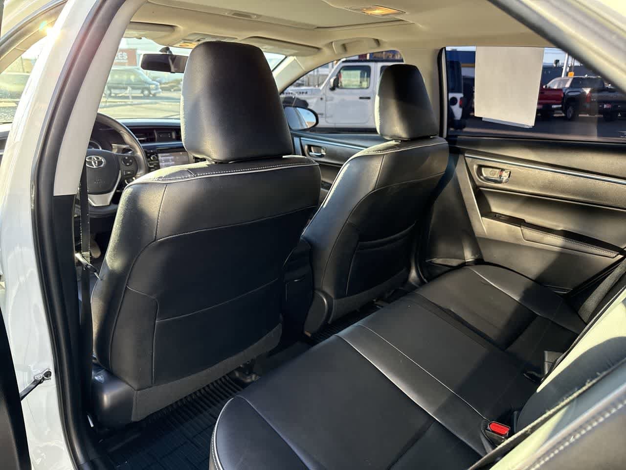 Thumbnail: 2016 Toyota Corolla - 13